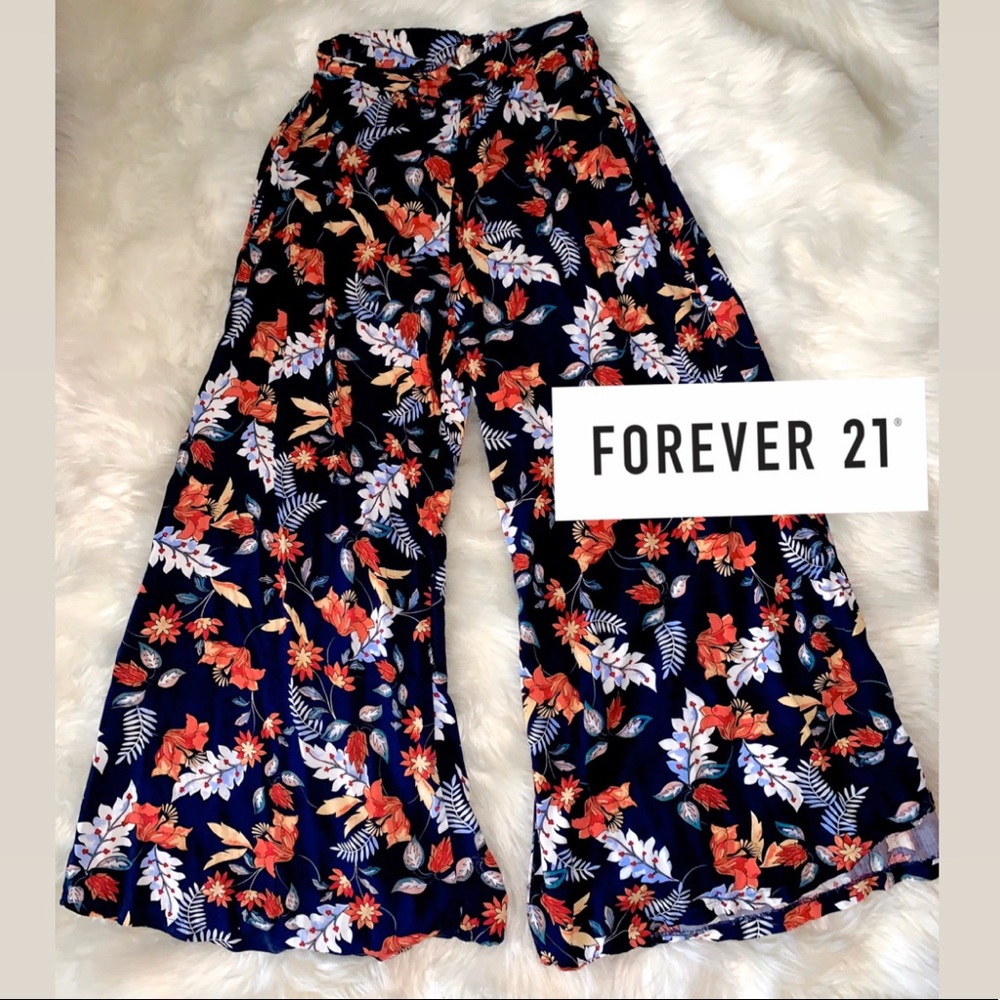 Forever 21 Floral Linen Blend Wide Leg Pants!